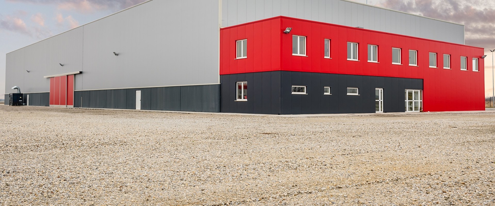 How much does it cost to build a 60 by 100 building?