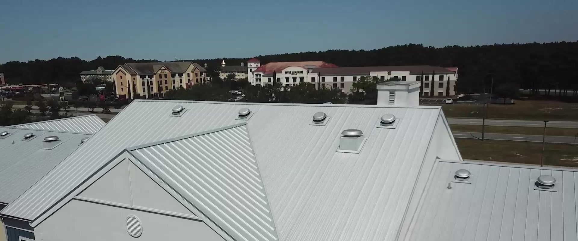 Commercial Roofing Types The Advantages of Metal Roofing For Steel
