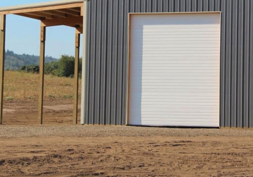 Is it cheaper to build a barn with wood or metal?